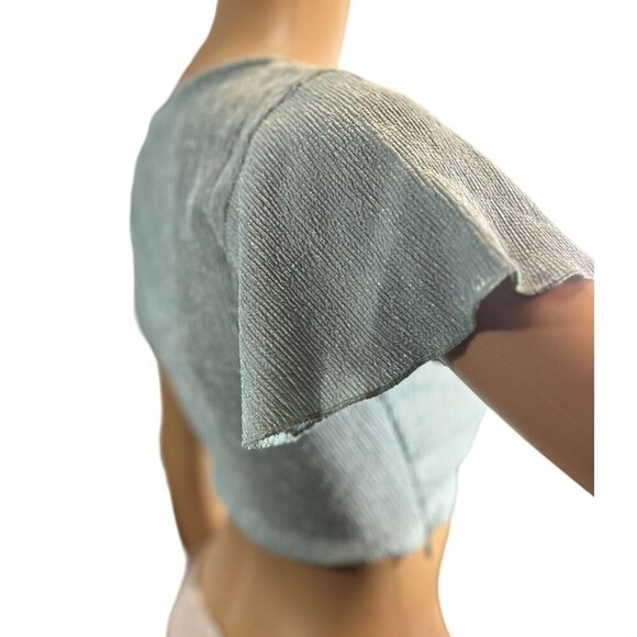 (6 for $25) Shein Flutter Sleeve V-neck cut out cropped top Size XS - Picture 4 of 7